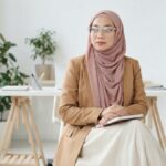 Yuyun Siti Kuraesin – Founder Pendidikan dan Pendiri BimbelQ